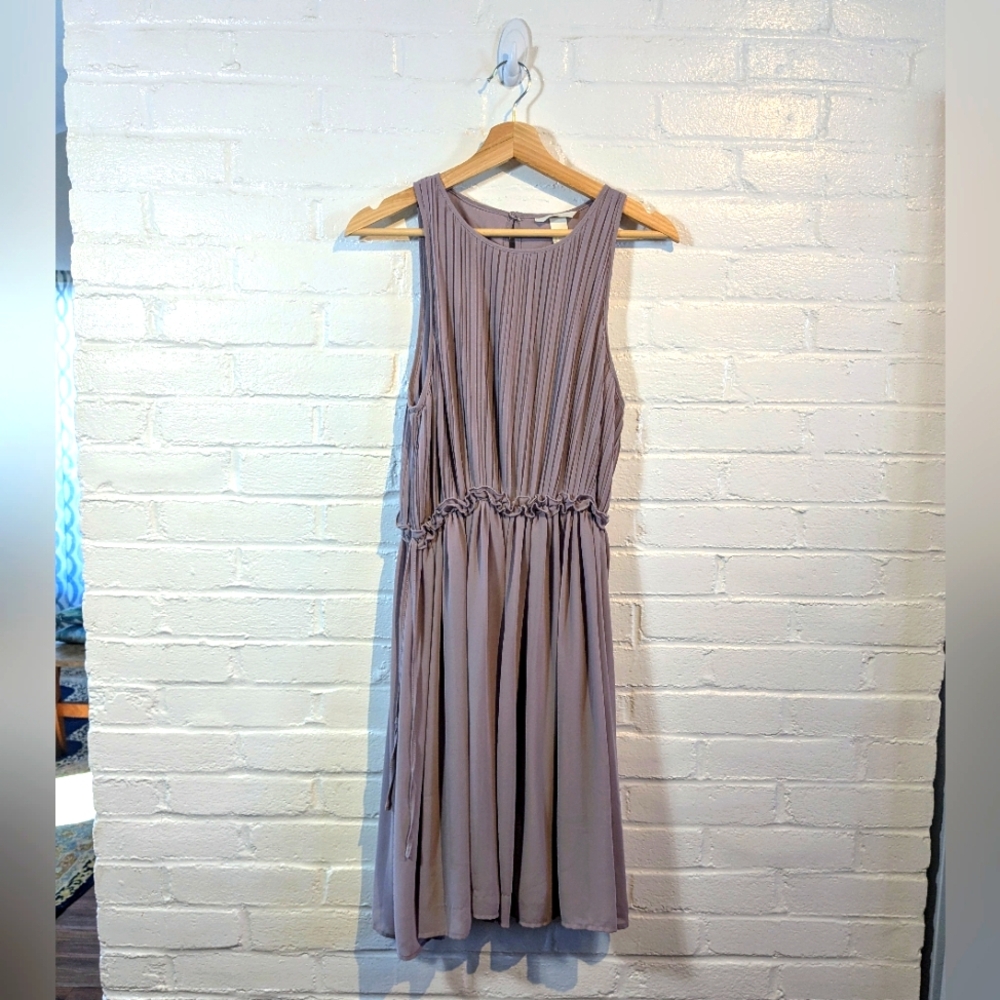 Elegant Taupe Sleeveless Dress